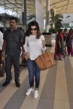 Ameesha Patel snapped at airport on 22nd Nov 2015
